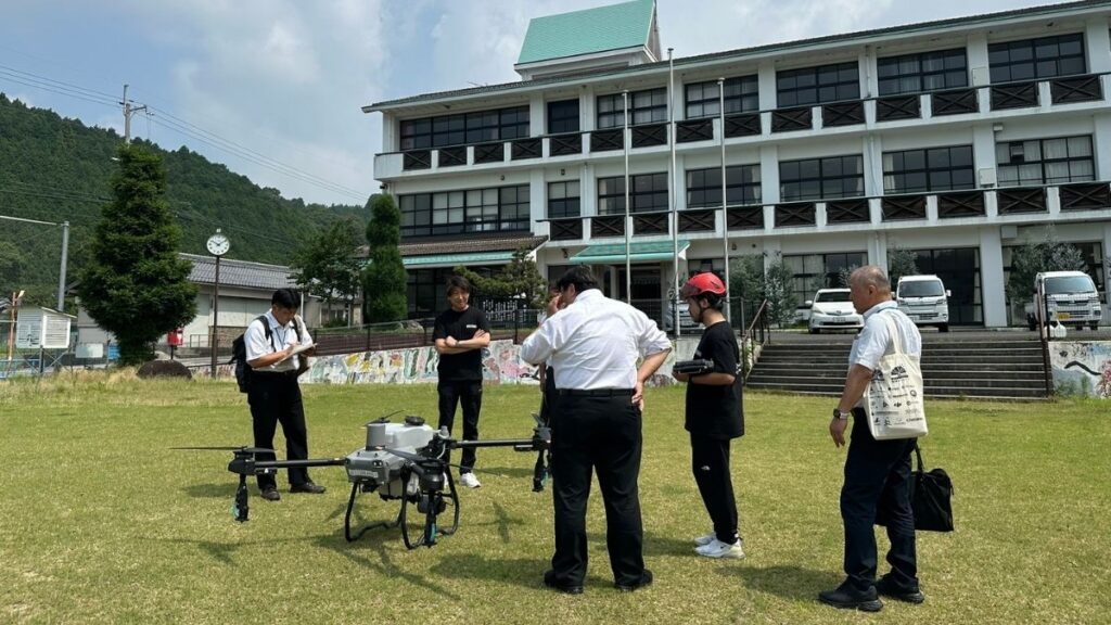 農業ドローンの機能と可能性について説明